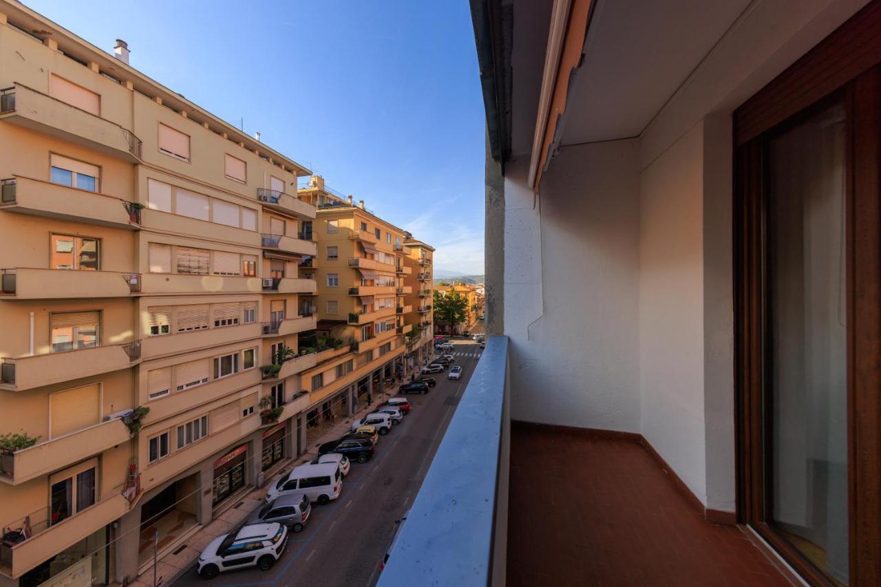 Nordic Style - 5 Min Dall'Arena & Parcheggio Verona Exterior foto